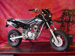 �}�t���[��ς��Ė������Ȃ���XR50���^�[�h�J�X�^��